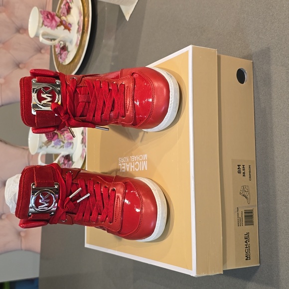 High top wedge sneakers in Crimson red - Picture 4 of 12